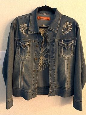 Embroidered Denim Jean Jacket - Blue